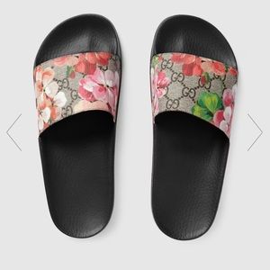 Women’s Gucci floral slide sandal